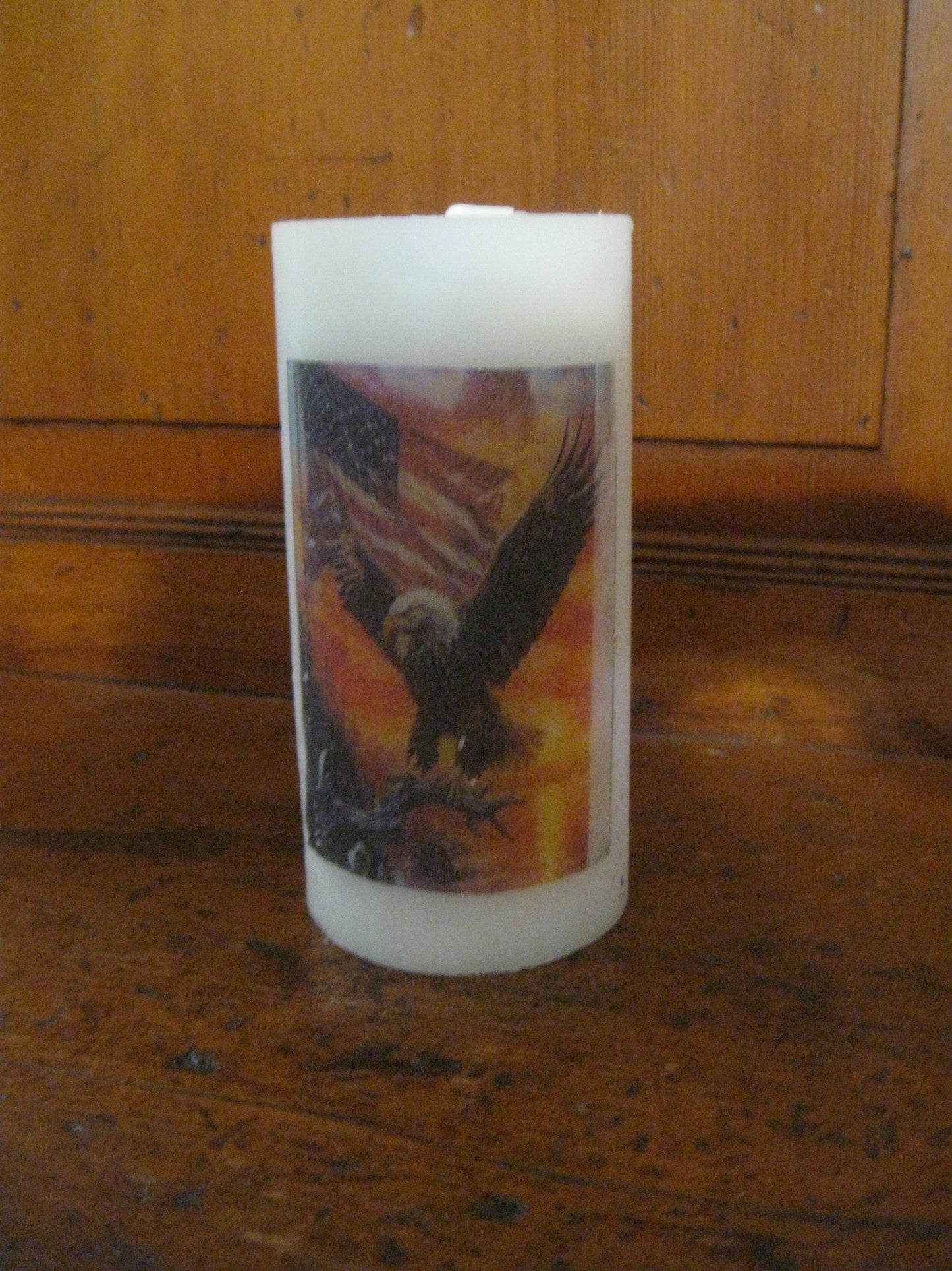 EAGLE Candle