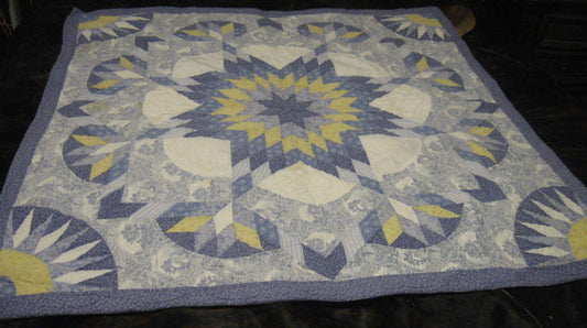 HAND STITCHED QUILT - BLUE STAR PATTERN