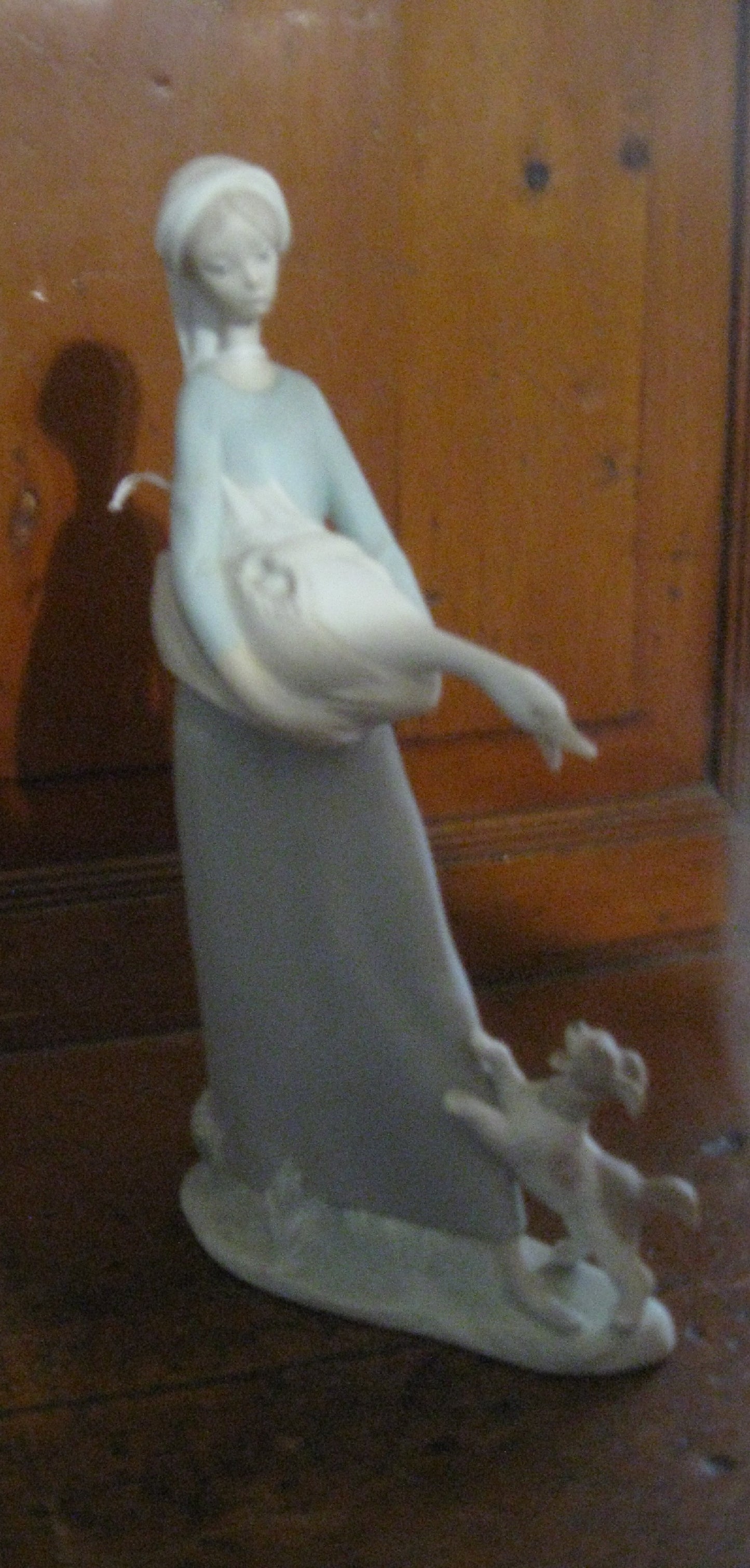 Lladro "Girl with Goose and Dog" #4866