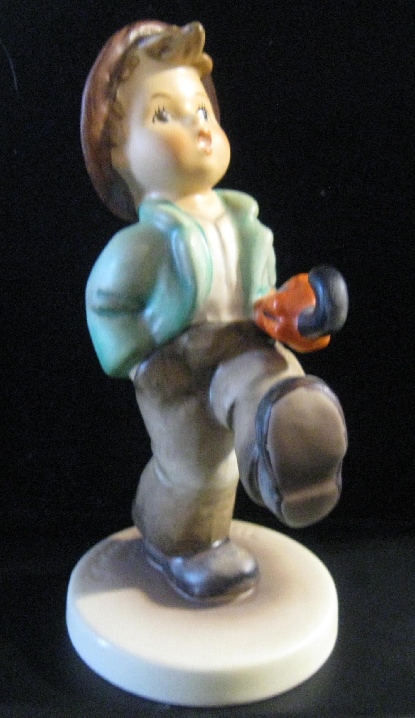 "Happy Traveler" Hummel Figurine