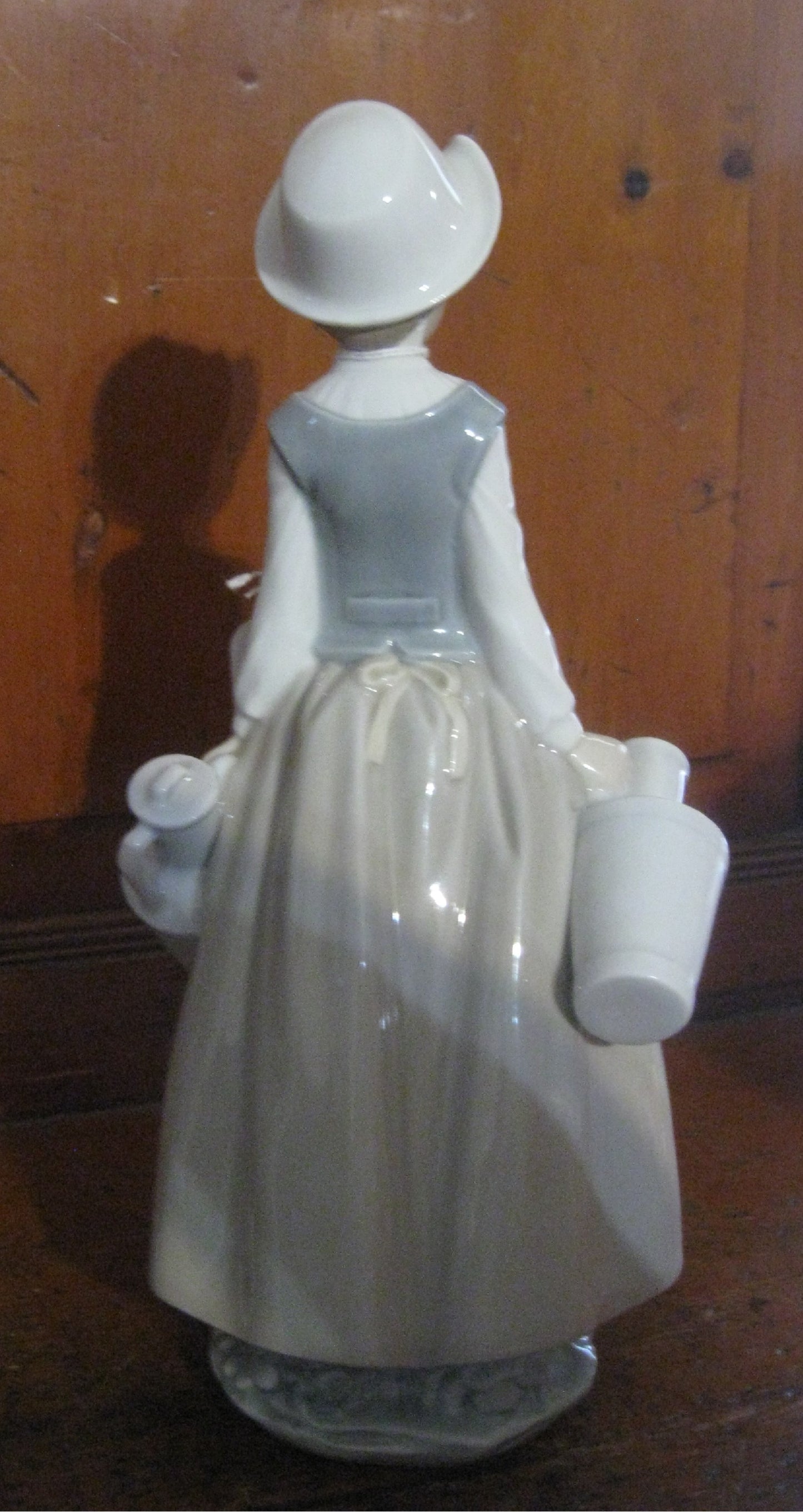 Lladro "Milk Maid" #4939