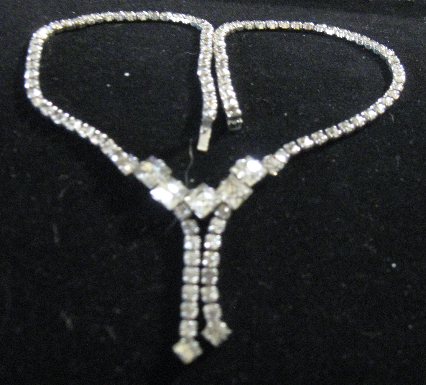 V-Shape Rhinestone Necklace